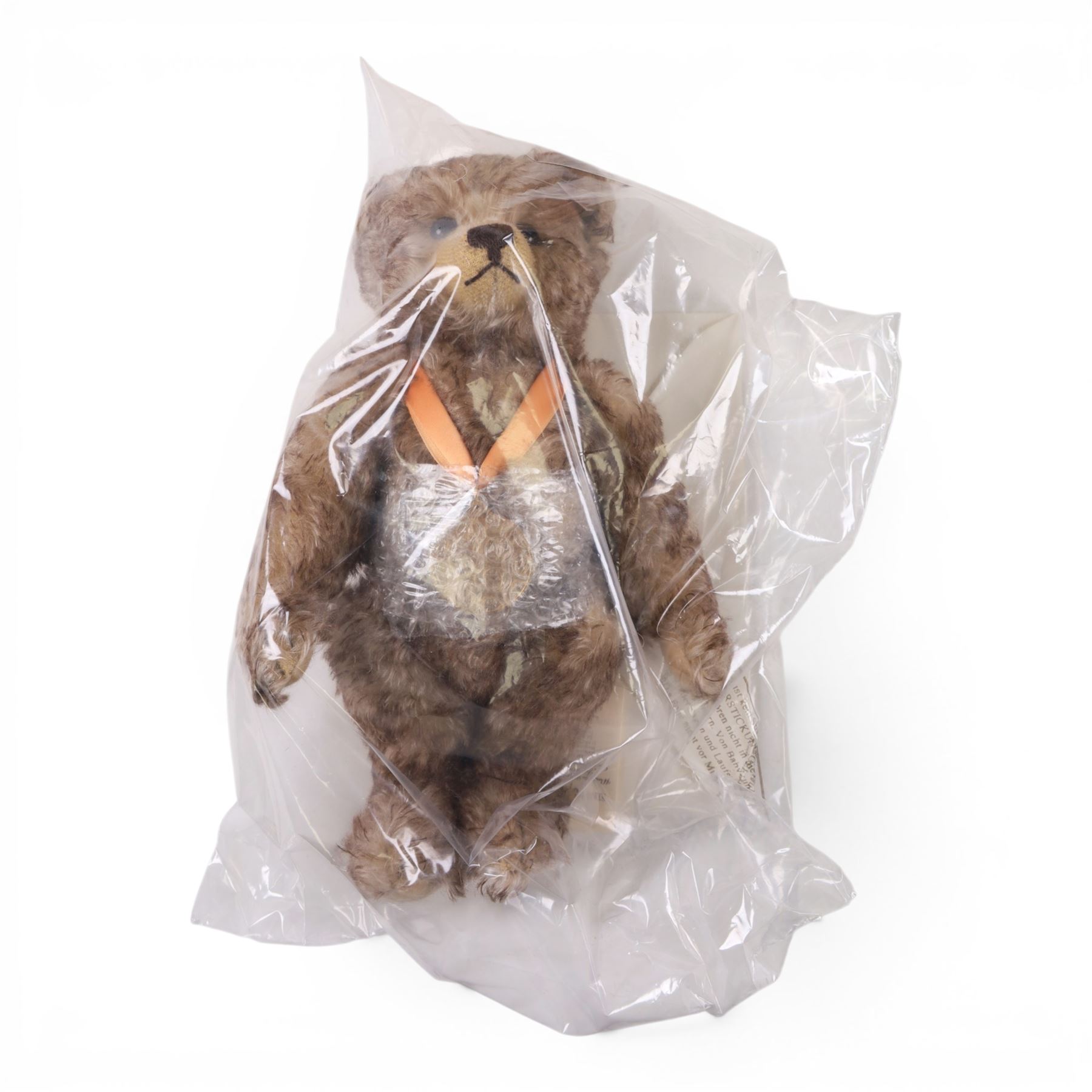Four Steiff jointed mohair teddy bears, all with medallions, buttons in ear and tags, as new in boxes and unopened plastic bags, H28-30cm