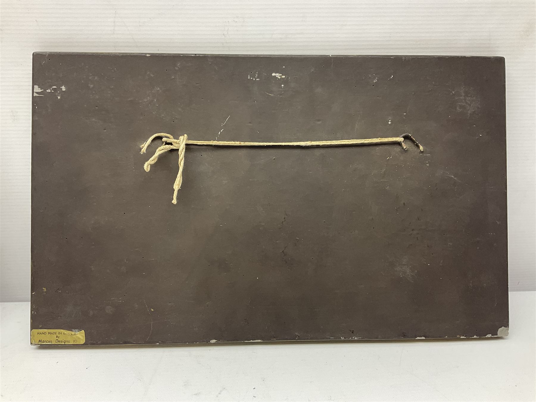 Ricardvs III wall plaque by Elizabeth Sharp for Marcus Replicas and another of medieval knights, largest H25cm, L41cm 