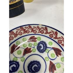 Group of ceramics to include 19th Century spongeware plate decorated in red, blue and green floral pattern (a/f), Yardley English Lavender soap dish, motto ware, Carlton Ware plate abd mug, Clarice Cliff plate etc