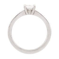 Platinum single stone princess cut diamond ring, hallmarked, diamond 0.71 carat, colour E, clarity VS1, with GIA report