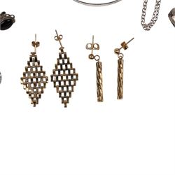Two pairs of 9ct gold earrings and silver jewellery including jet brooch and earrings, heart pendant, St Christopher's and a bangle