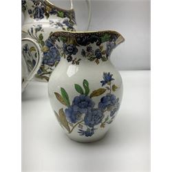 Copeland Spode toilet set in blue flower pattern, comprising wash jug, slop bucket, two soap dishes, toothbrush holder and chamber pot, slop bucket H28cm