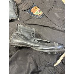 Collection of football memorabilia belonging and relating to the Hull based referee Frank Coultas, including 9ct gold Referee's medal for the 1957 Aston Villa v Manchester United FA Cup Final, inscribed 'The Football Association, F.B Coultas, F.A. Challenge Cup Competition, Final Tie 1957', hallmarked and in original case; the kit worn by him to referee the 1957 FA Cup Final and ephemera relating to the match including photographs, programmes and tickets; together with other football memorabilia collected by Frank Coultas, including programmes, photograph and ticket stubs, with some items relating to the 'Busby Babes'