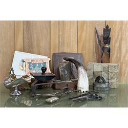 Group of decorative and collectable items to include; a horn beaker, graduated set of pastry cutters, wrought iron trivet, cube jigsaw, etc.  - COLLECTION BY APPOINTMENT FROM: The White House, Thirsk Road, Easingwold, York, YO61 3NF - CALL 01723 507111 TO ARRANGE