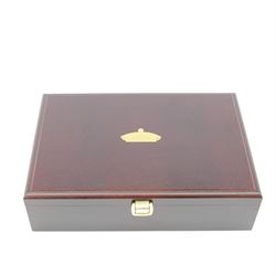 Limited edition Bachmann '00' gauge 2-8-0 'Sir Guy Williams' locomotive and tender no. 400 in blue and red livery, contained within wooden presentation box with certificate, limited edition no. 1066/2000 