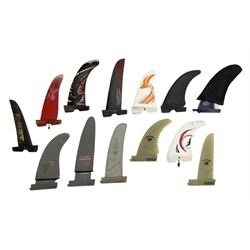 Windsurfing: Quantity of fins to include Freewave MFC, Stix Wildthang, Ultra Profile Sails G 10 fin, F-HOT Finz, Fanatic M.G.E slalom, North Shore Maui Hawaii etc (13)