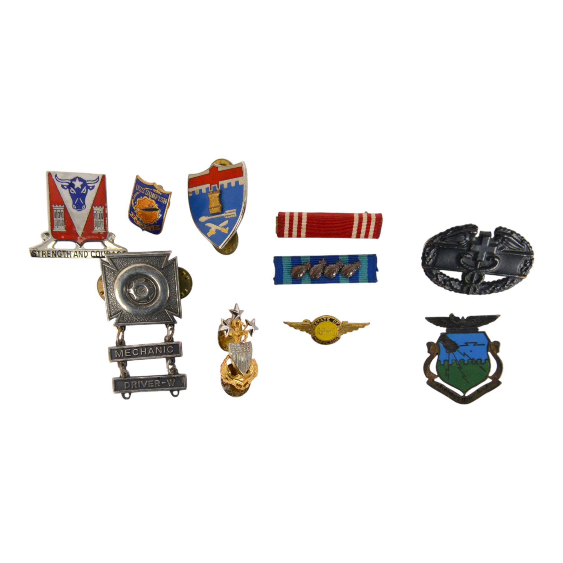 Selection of US army, navy  and air force insignia together with US Army WWII I.D. Tags on chain with British coins