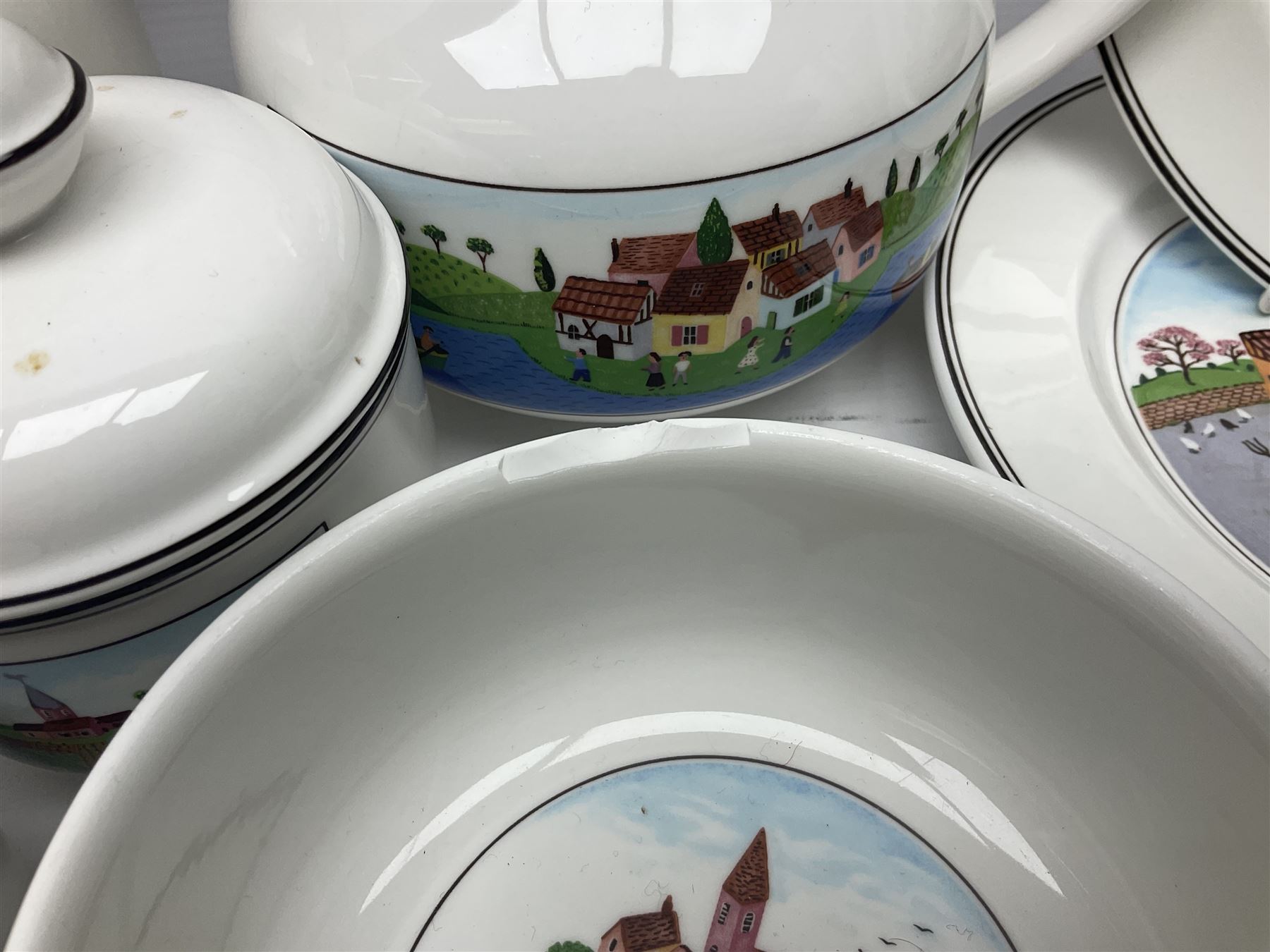 Villeroy and Boch Naif pattern tea service, comprising teapot, jug, covered sucrier, two mugs, two breakfast bowls and four side plates (11)