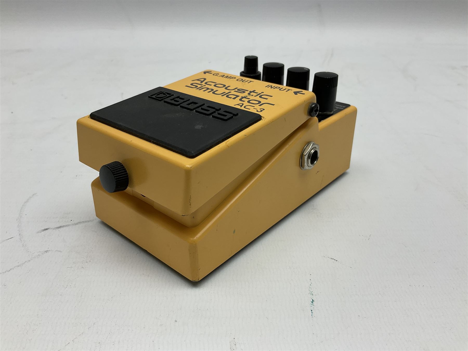 Fishman Aura Dreadnought; and Boss AC-3 Acoustic Simulator, serial no.E9B5342 (2)