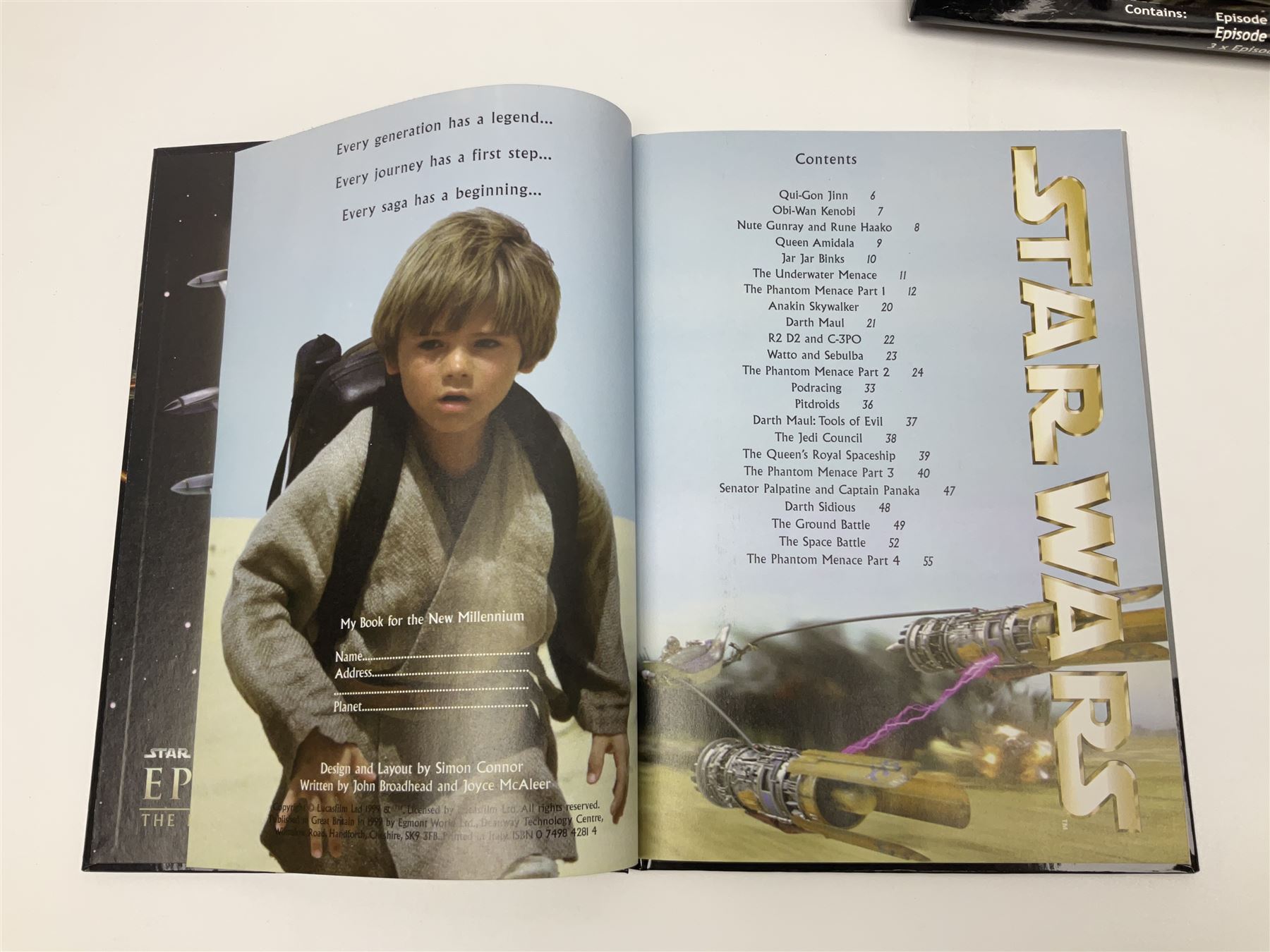 Star Wars - Episode 1 - Sebulba's Podracer, Anakin Skywalker's Podracer, Stap and Battle Droid, Trade Federation Droid Starfighter, Naboo Fighter, Limited Edition Collector's Box of Art Book, Visual Dictionary and three posters and Official Souvenir Annual 2000; all boxed (7)