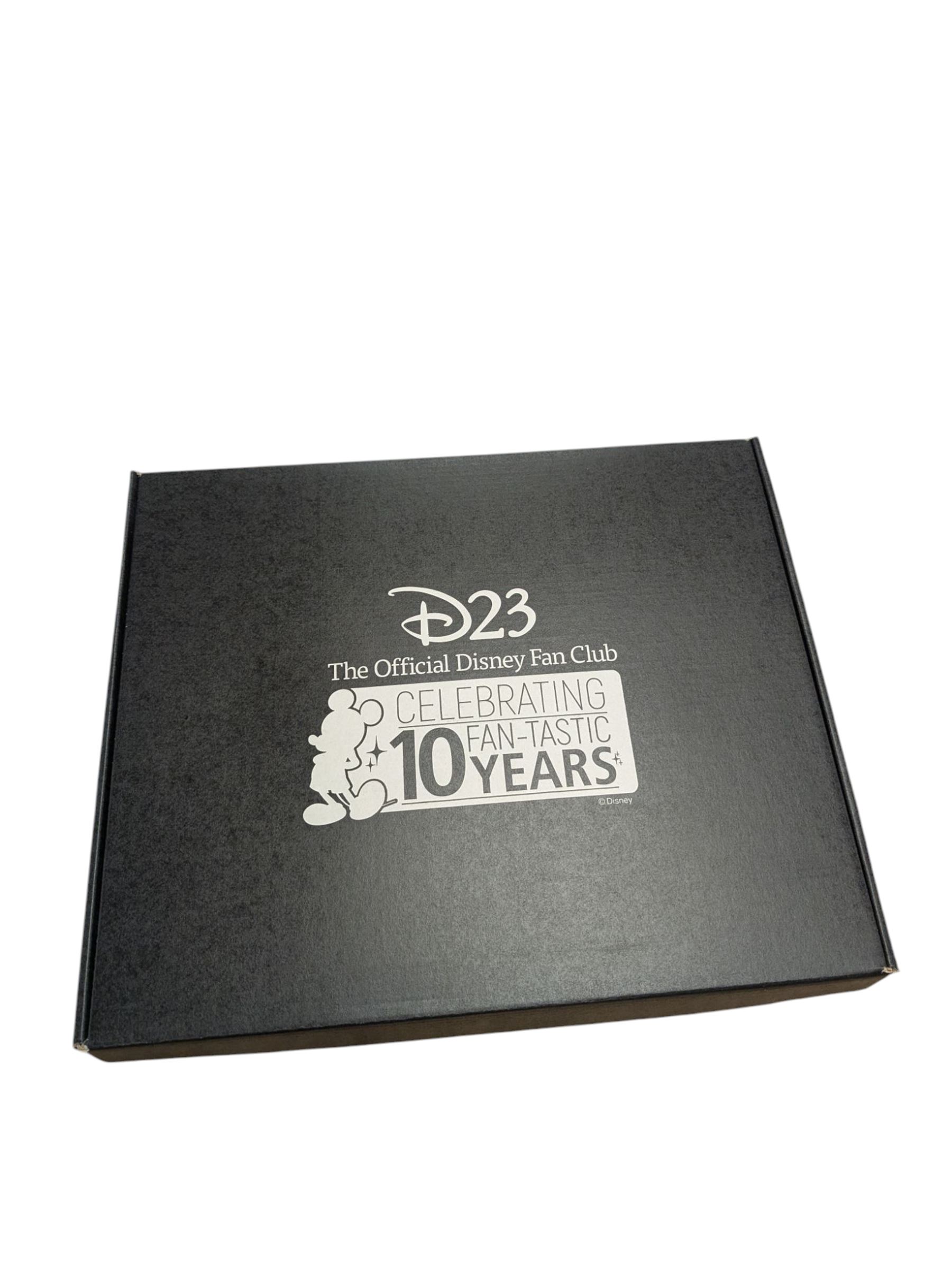 Disney Fan Club D23 Gold Member 10 Year Anniversary enamel pins set, boxed