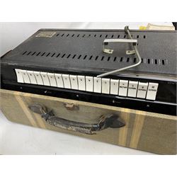 Selmer Clavioline portable electric keyboard, in original case, amp & speaker combined in lid, H41cm, W56.5cm