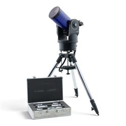 Meade ETX-125 telescope, reflector telescope with tripod, Autostar controller and seven ey...