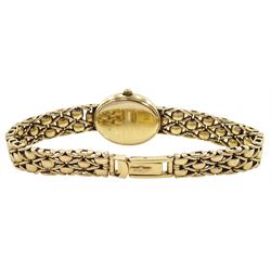 Rotary ladies 9ct gold quartz wristwatch, on integral 9ct gold bracelet, hallmarked