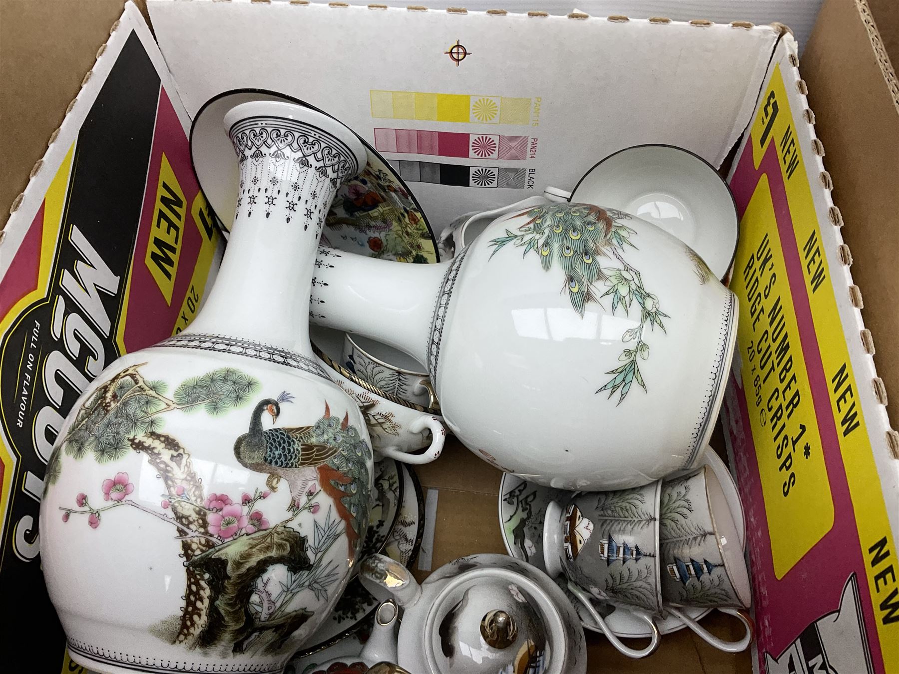 Quantity of ceramics to include Limoges egg box decorated with flowers, Limoges miniature furniture, Beswick bulldog and blue tit figures, Royal Worcester Palissy, pair of Chinese vases, Japanese tea wares, collection of thimbles, Crown Staffordshire, teawares, together with two Murano style glass clowns etc