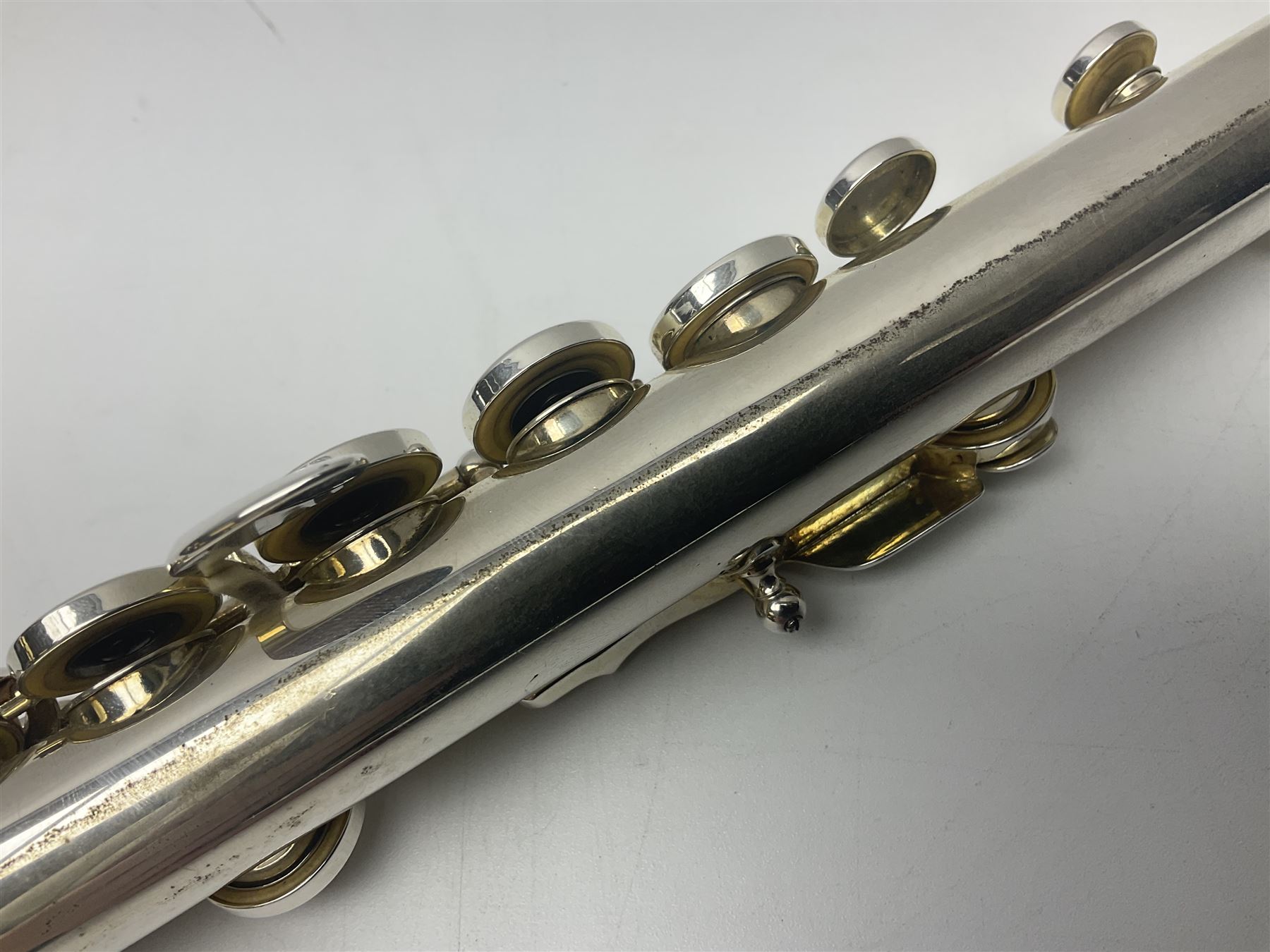 Buffet Crampon & Co Cooper Series II silver plated flute, serial no.020804739; in fitted hard case and outer carrying case