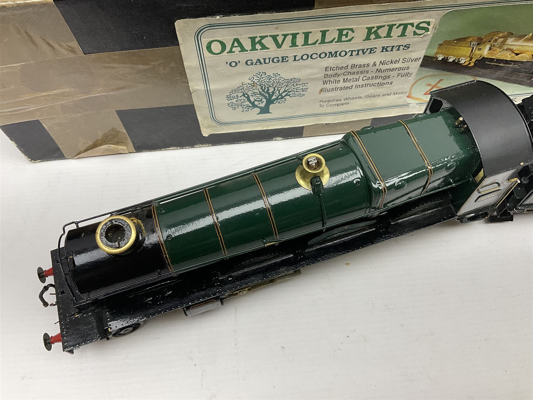 Oakville Kits '0' gauge - constructed and painted Great Western Star Class 4-6-0 locomotive 'Knight of the Golden Fleece' No.4016 and tender; in original kit box with paperwork
