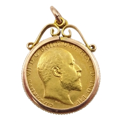  1910 gold half sovereign, loose mounted in gold pendant stamped 9ct  