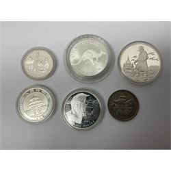 United States of America 1896 Morgan one dollar coin, 1893 'Columbian Exposition' commemorative half dollar, 1945 standing Liberty half dollar, Queen Elizabeth II Australia 1993 one ounce fine silver dollar, Canada 1967 and 1995 one dollar coins etc (15)