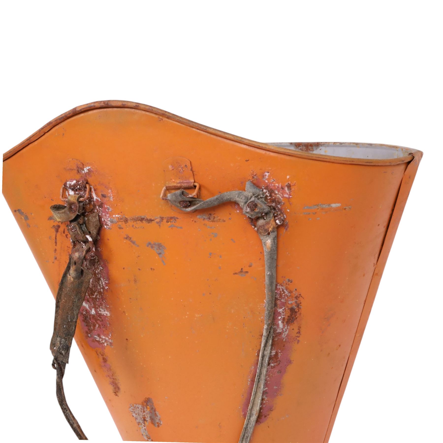 Grape hopper with leather straps, with 