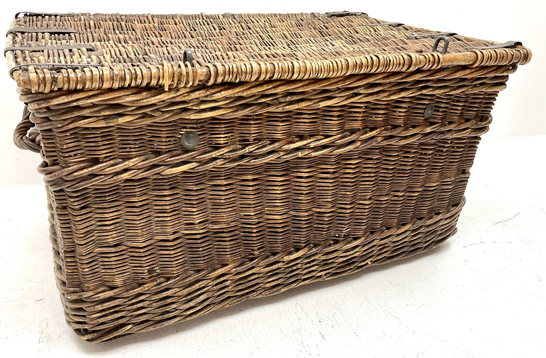 Large wicker theatre basket, single  hinged lid, two carrying handles