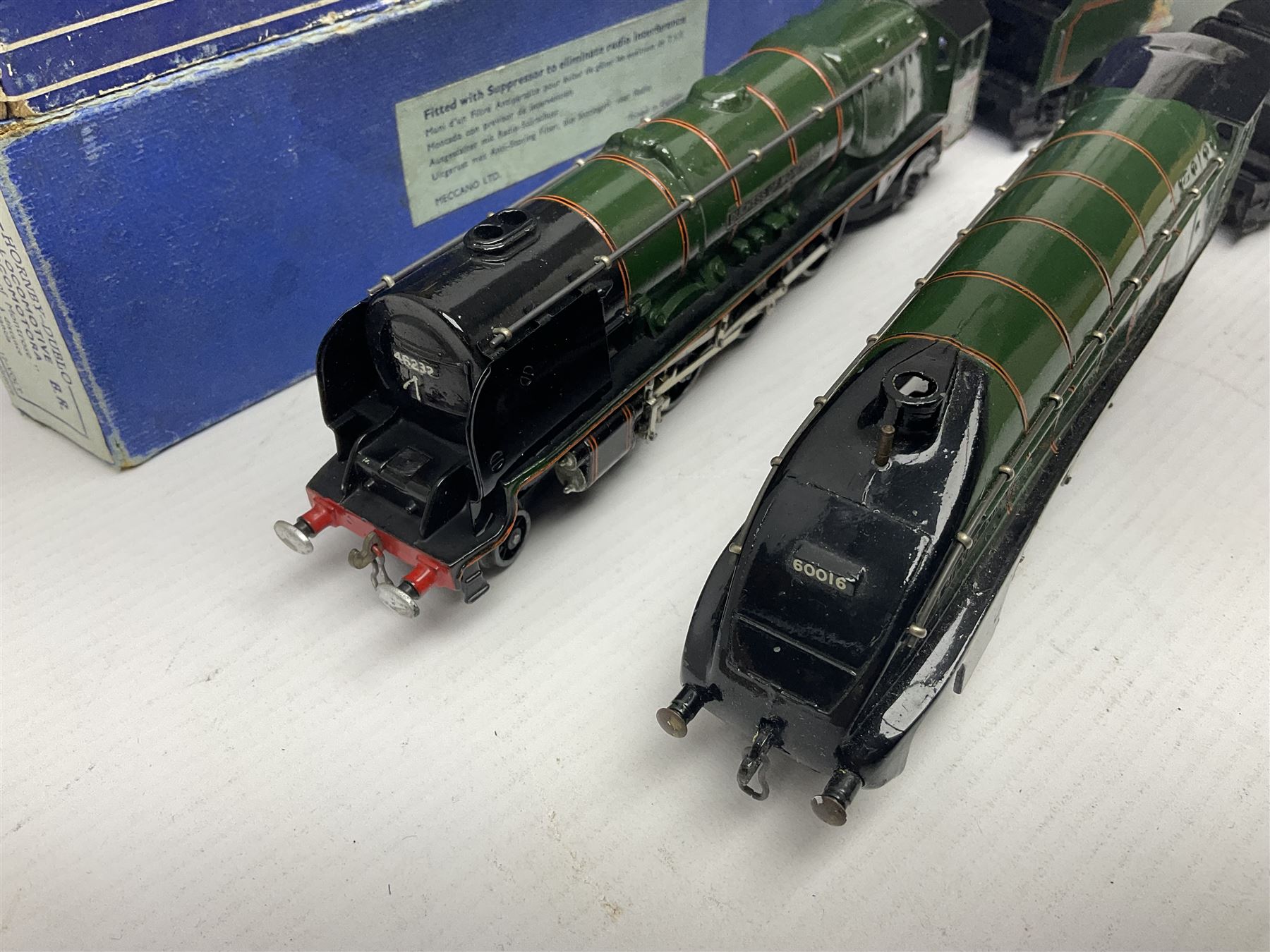 Hornby Dublo - 3-rail - Duchess Class 4-6-2 locomotive 'Duchess of Montrose' No.46232 in BR gloss green and original plain blue box; with tender in separate Tony Cooper box; and Class A4 4-6-2 locomotive 'Silver King' No.60016 in BR gloss green and original box; with tender in separate box (4)