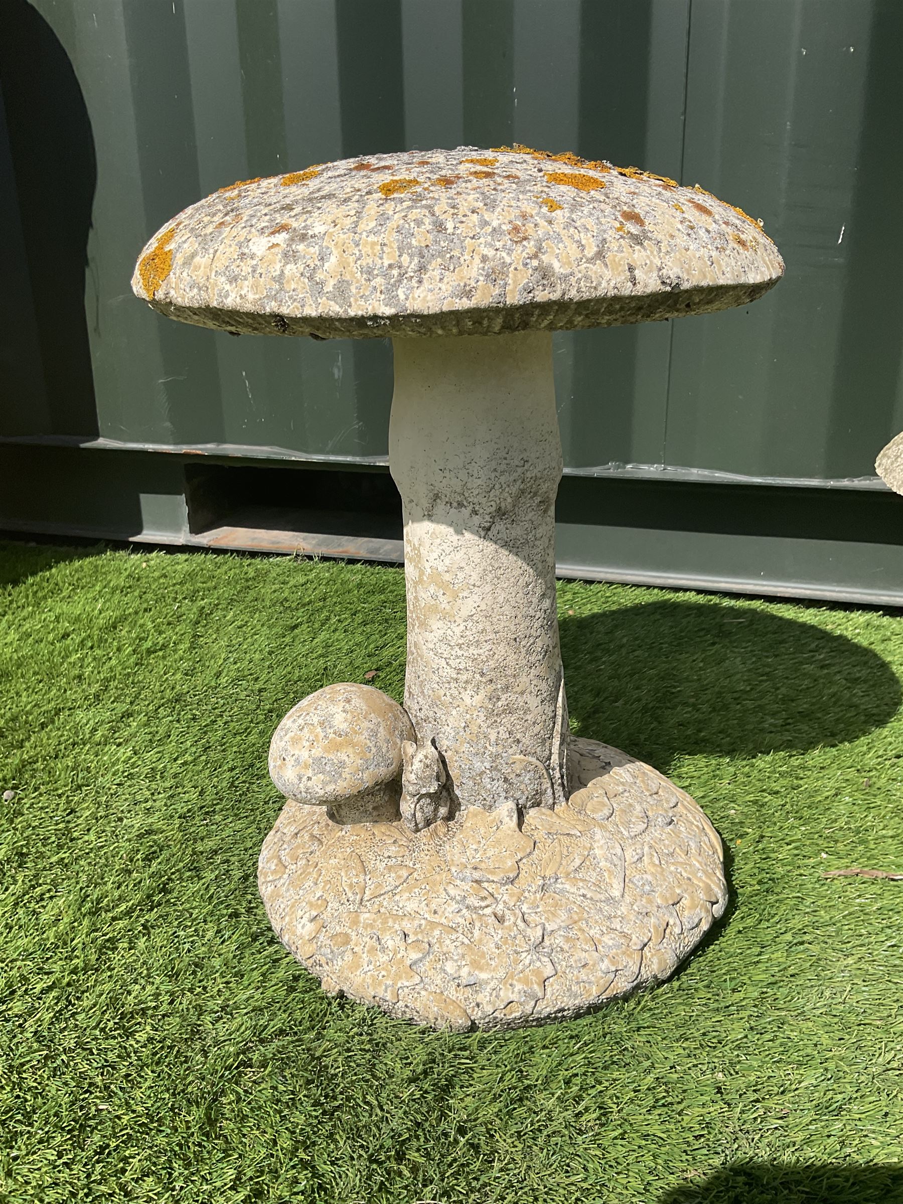 Set of five cast stone garden mushrooms - THIS LOT IS TO BE COLLECTED BY APPOINTMENT FROM DUGGLEBY STORAGE, GREAT HILL, EASTFIELD, SCARBOROUGH, YO11 3TX