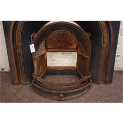  Victorian style cast iron fireplace and fire front, arched moulded aperture, rear stamped 'The Gallery Traditionals', W96cm, H96cm  