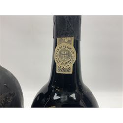 Warre's 1985, vintage port, 75cl unknown proof, and Cockburn 1960, vintage port (2)