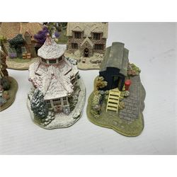 Twenty Lilliput Lanes, including The Right Note, Chatterbox Corner, Whistle Stop Gate, New Neighbours, Travellers Rest etc, all in original boxes