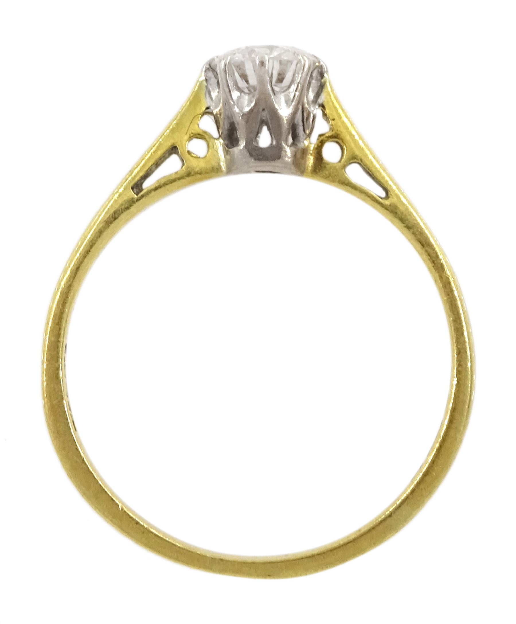 18ct gold single stone round brilliant cut diamond ring, London 1987, diamond approx 0.40 carat