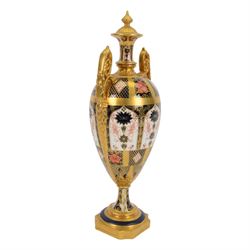 Royal Crown Derby Imari 1128 pattern  twin handled pedestal urn vase, H31cm