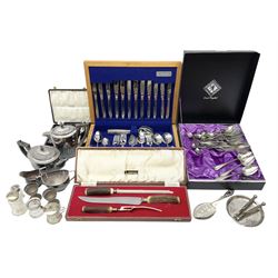 Silver mounted glass cruet set, Hallmark