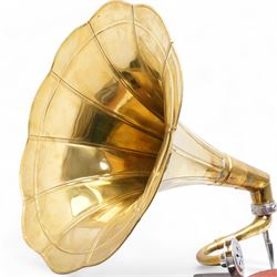 HMV wind up gramophone with fluted metal horn