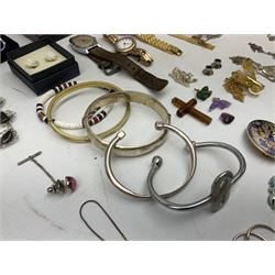 9ct rose gold ladies wristwatch on expanding strap, stamped 375, silver jewellery including hinged bangle with engraved decoration, Chester 1937, seven necklaces including Swarovski crystal pendant necklace and a torque bangle, all hallmarked or stamped and a collection of costume jewellery and wristwatches