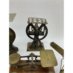 Salter's letter balance, Salter's letter balance No11, brass postal scales with postal rates displayed and one further scale (4)