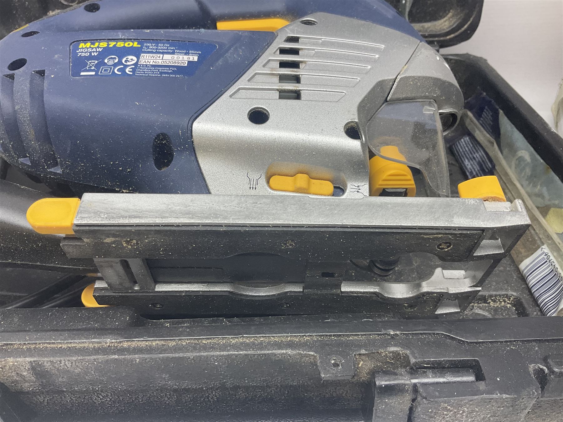 Collection of tools, comprising grinder electric, cased Mac Allister jigsaw, Power craft router