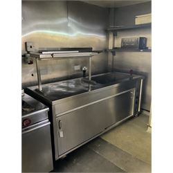 Stainless steel Bain Marie warming serving cabinet, sliding cupboards, with stand, 3 phase- LOT SUBJECT TO VAT ON THE HAMMER PRICE - To be collected by appointment from The Ambassador Hotel, 36-38 Esplanade, Scarborough YO11 2AY. ALL GOODS MUST BE REMOVED BY WEDNESDAY 15TH JUNE.