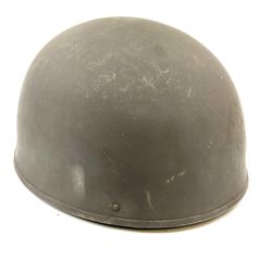 WW2 dispatch riders steel helmet with original finish and liner marked BMB 1945 Size 7, little or unused
