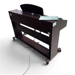Yamaha Clavinova CLP-920 electric piano, with stool