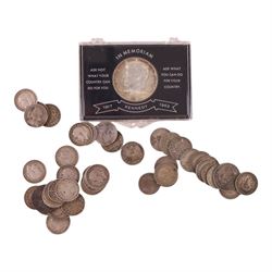 Approximately 39 grams of Great British pre-1920 and approximately 22 grams of Great Briti...