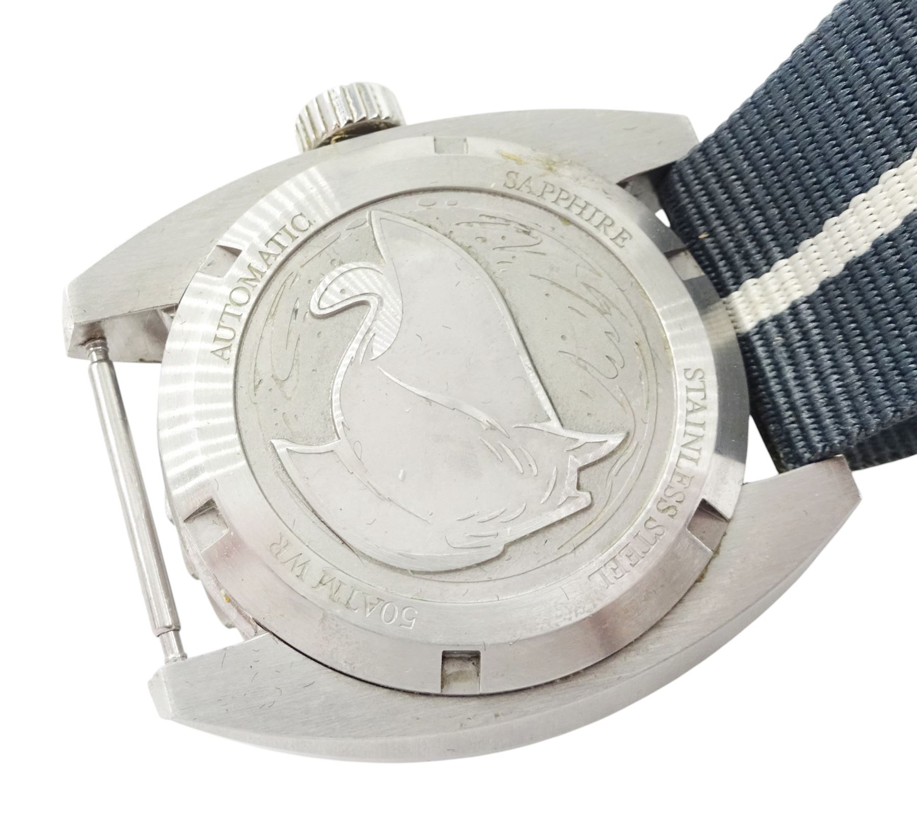 NTH DevilRay gentleman's automatic wristwatch, white and grey dial with luminous baton hour markers and unidirectional rotating bezel, on fabric strap, boxed with additional stainless steel strap 