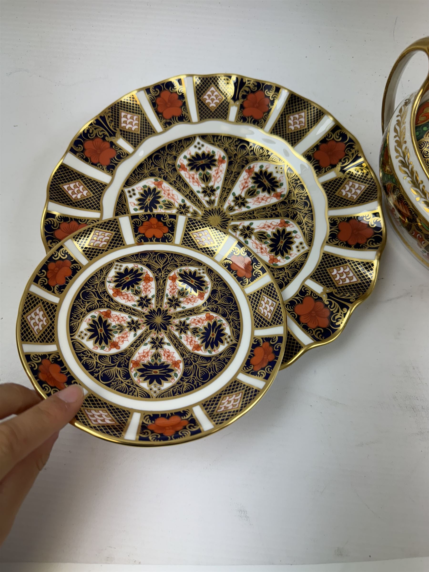 Royal Crown Derby 1128 Old Imari pattern, teacup and saucer, plate with fluted edge and open sucrier, together with spode twin handled sucrier