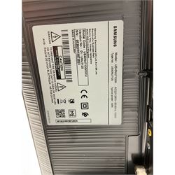 Samsung UE40NU7120K television with remote control 