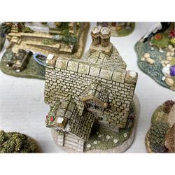 Sixteen Lilliput Lanes, to include The Golden Jubilee, Round Tower - Windsor Castle, Castle of the Golden Chalice, Travellers Rest, with box and deed,  Summer Days, Sunshine Creek, Writing with Lewis Carol, with box and deed,  etc 