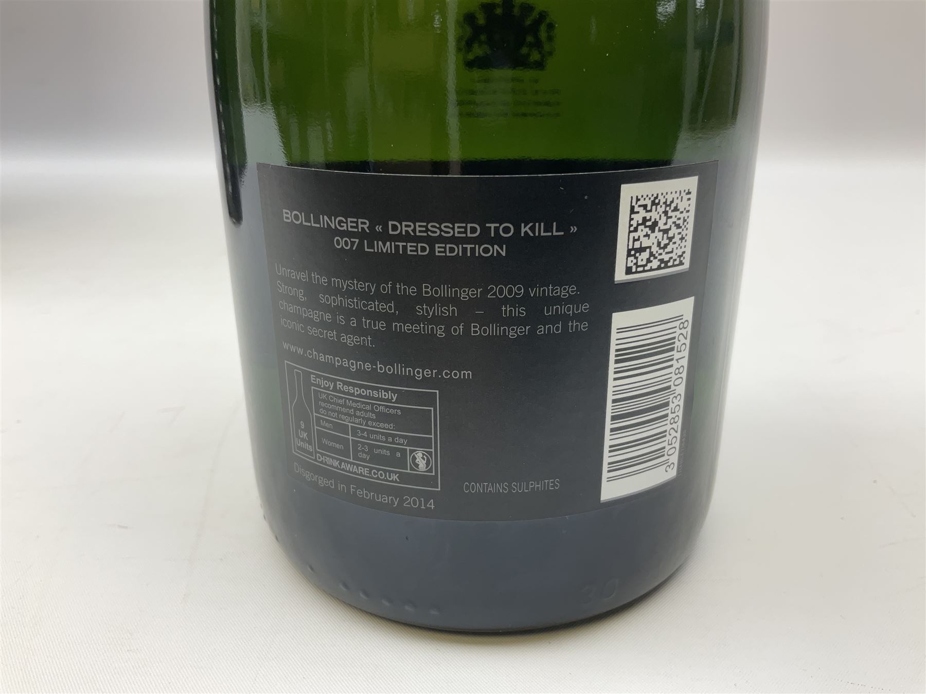 Bollinger Millesime 2009 James Bond 007 Spectre champagne, housed in original black twist open presentation case, with tags and bag, 75cl, 12% vol