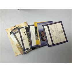 Fourteen Lilliput Lane cottages to include 'Diamond Cottage', 'Kendal Tea House', Visitor's Centre Special 'It's For You' signed to base, The British Collection 'The Sherlock Holmes' etc, all boxed with deeds