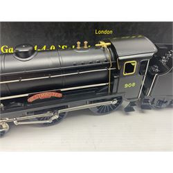 Ace Trains '0' gauge - E/10 Schools Class 4-4-0 locomotive 'Westminster' No.908 and tender in SR Wartime black; boxed with instructions, original packaging and invoice dated 26/09/2012 in outer delivery box