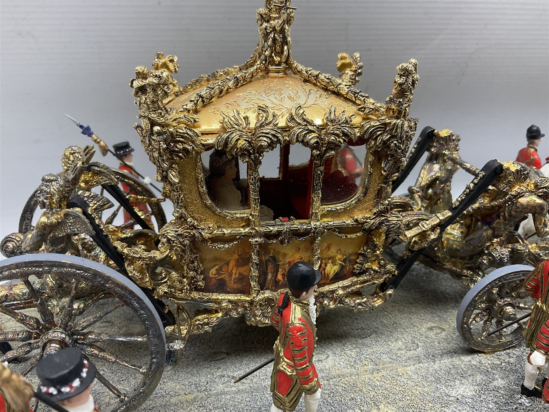 Border Fine Arts The Coronation 1953, model No. B0810, and sculpted by Ray Ayres, limited edition 150/350, with original box and certificate, L70cm  