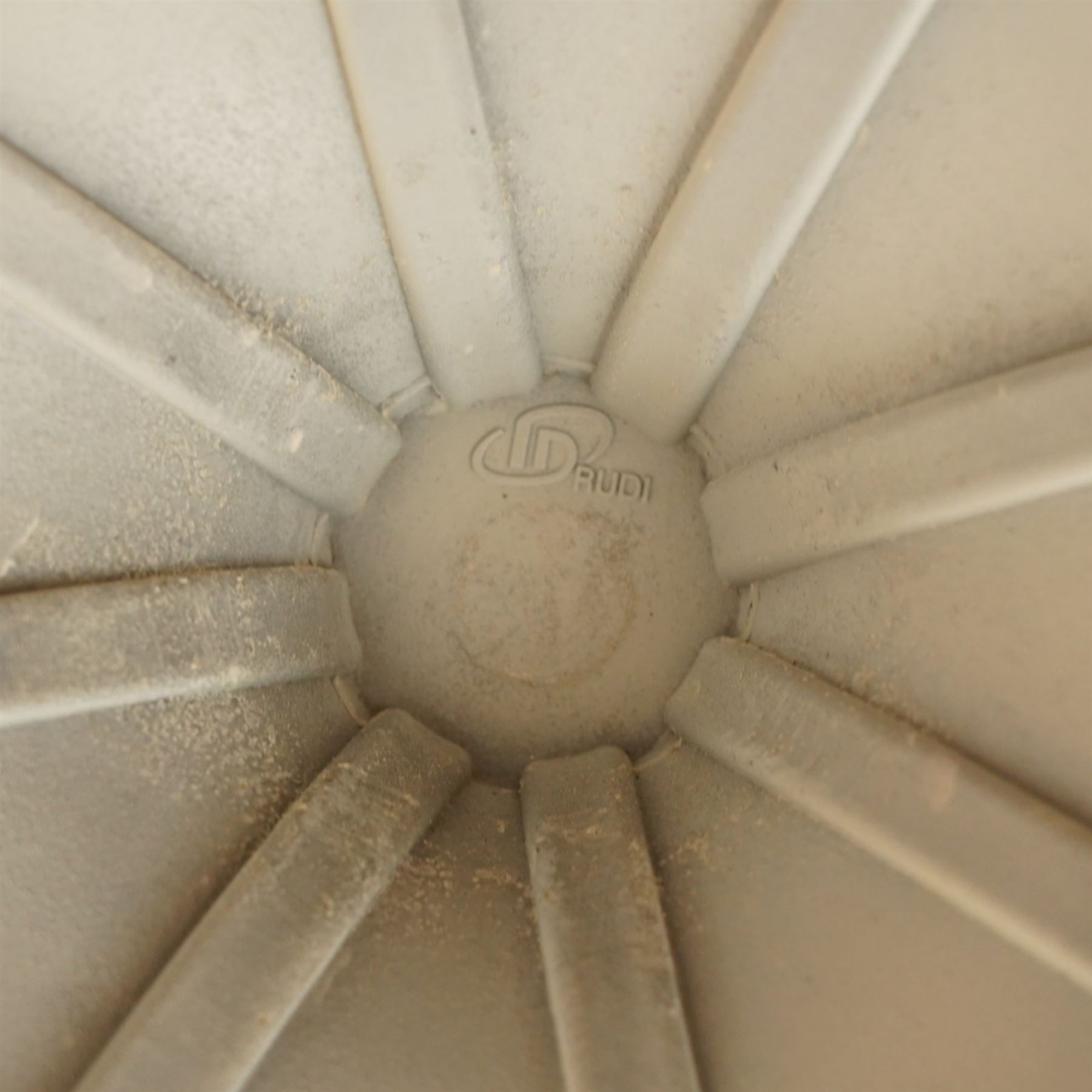 Eero Saarinen (1910-1961) for Knoll - 'Saarinen' tulip dining table, gloss white finished top, raised on a tulip shaped aluminium base with a Rilsan-coating